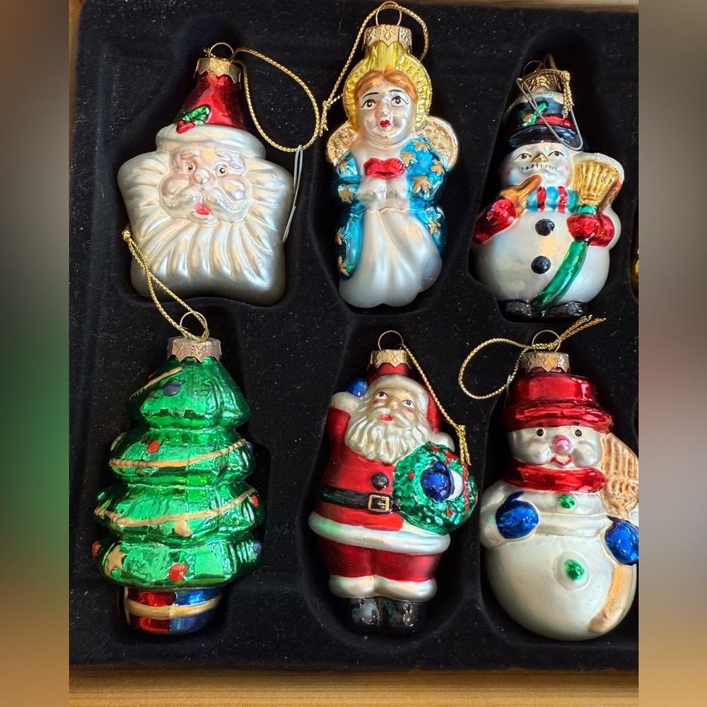 Thomas Pacconi Classics Christmas ornaments. - Picture 4 of 4
